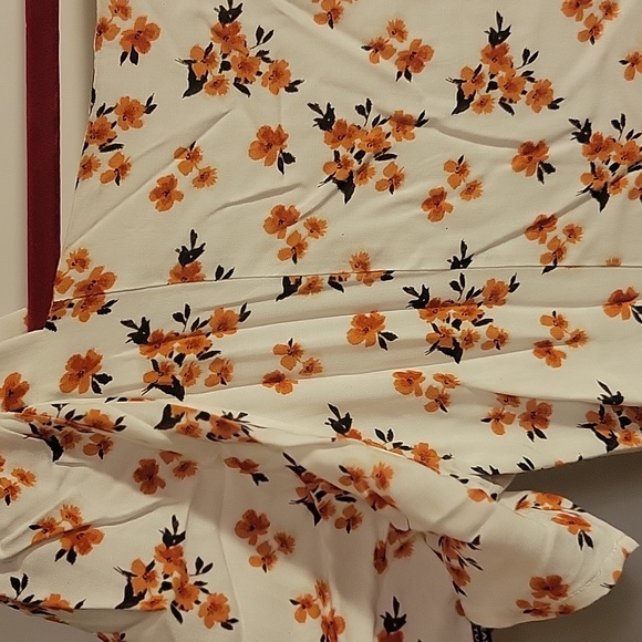 019 JNSQ Marianne Dress - Picture 8 of 15